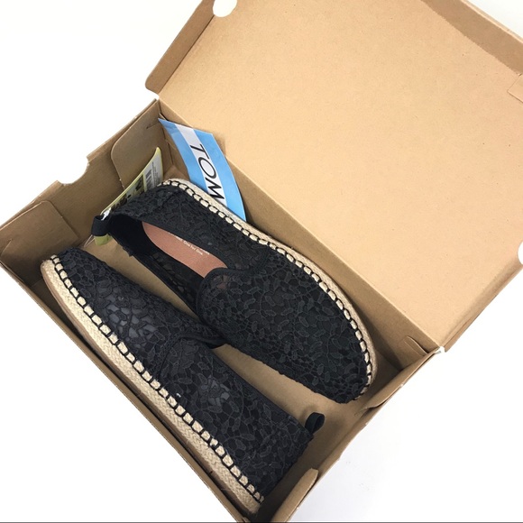 TOMS Lace Alpargata, sizes 8.5 & 10 only - Picture 6 of 8